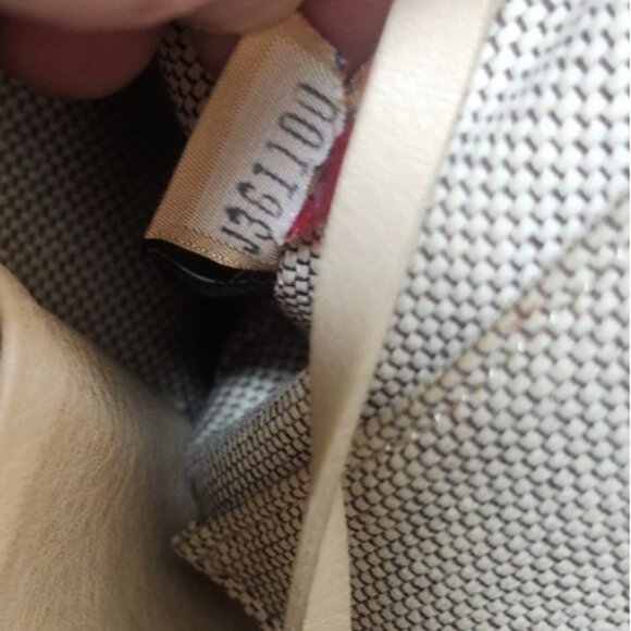 Dooney & Bourke Pebble Leather Satchel Tote Bag Cream Ivory Shoulder Purse - Picture 11 of 16